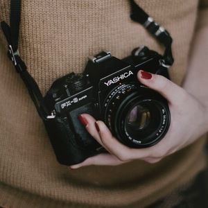 Meet your Posher, Eliza